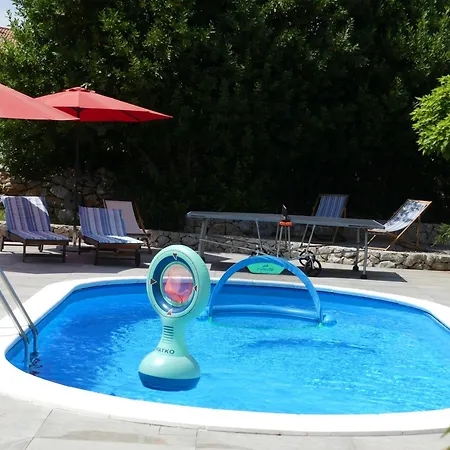 Kuca Ive Villa *